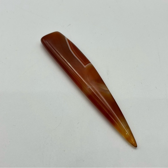 Carnelian agate carved stone - Picture 1 of 5